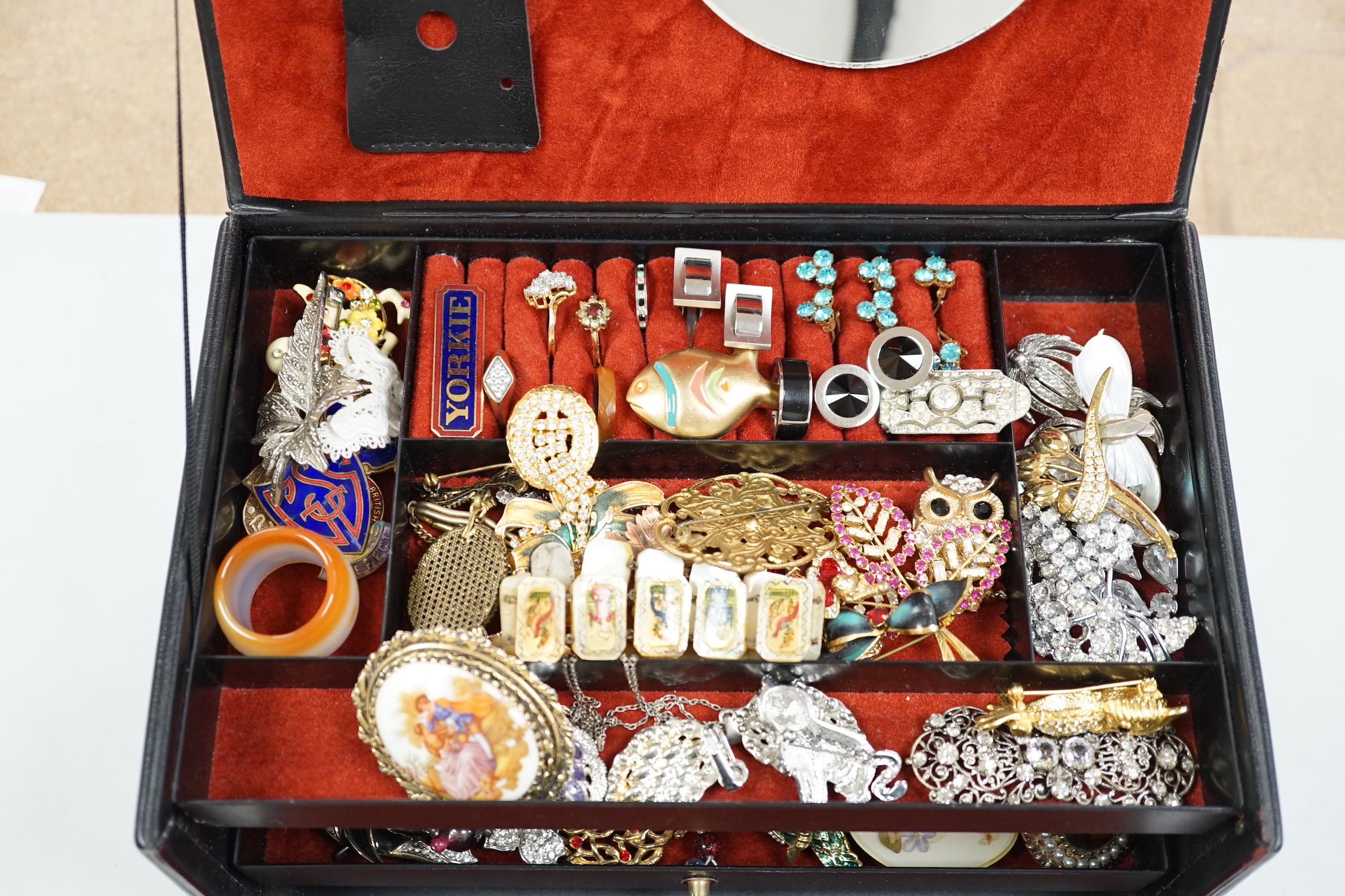 A large quantity of mixed costume jewellery.